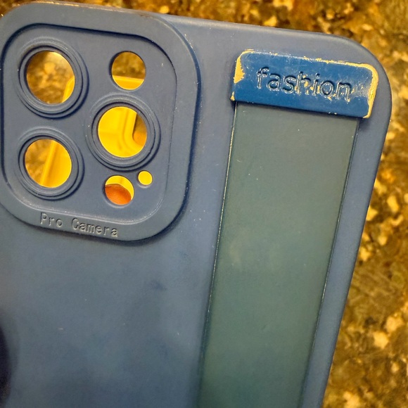 iPhone 12 Pro Max Spigen Cream and Blue Phone Case Duo - Picture 9 of 16